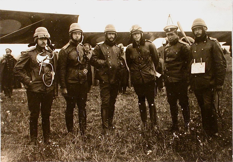 Файл:Авиаторы 20251025 174810 404.jpg