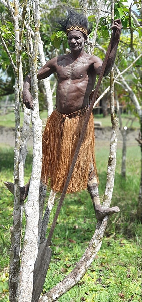 Файл:Асмат с веслом 2025.jpg